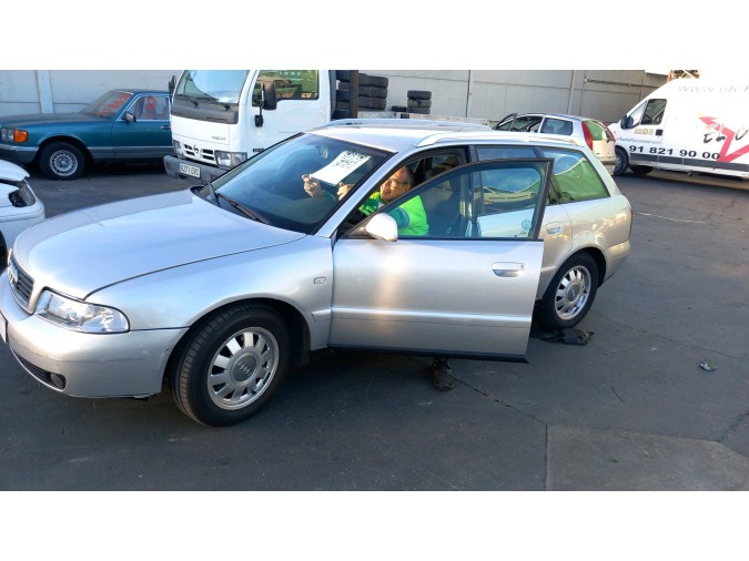 PANEL DELANTERO AUDI A4 2000