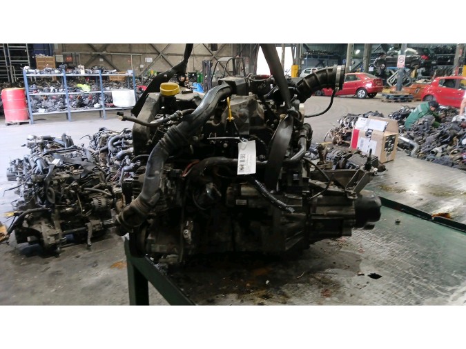 MOTOR CON ACCESORIOS Y CAJA DE CAMBIOS RENAULT CLIO 2007