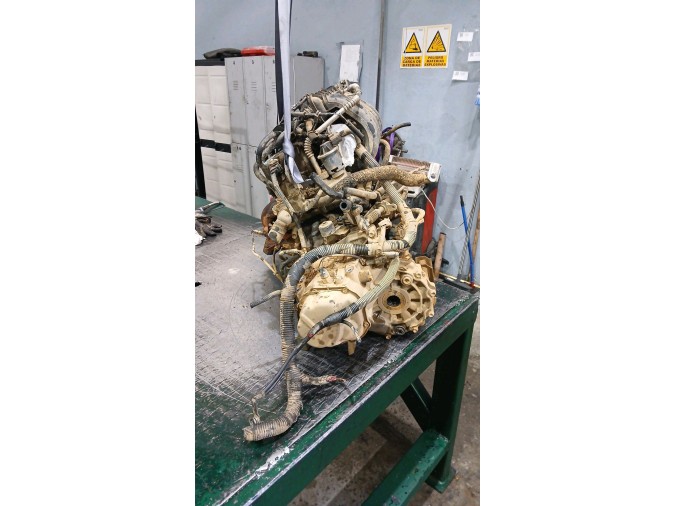 MOTOR CON ACCESORIOS Y CAJA DE CAMBIOS CHEVROLET KALOS 2005