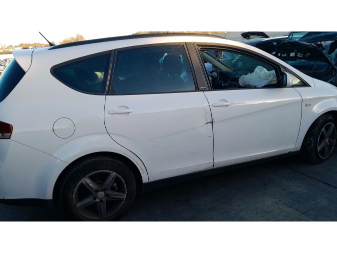 CERRAD.CINTUR.TR.CEN SEAT ALTEA XL 2014