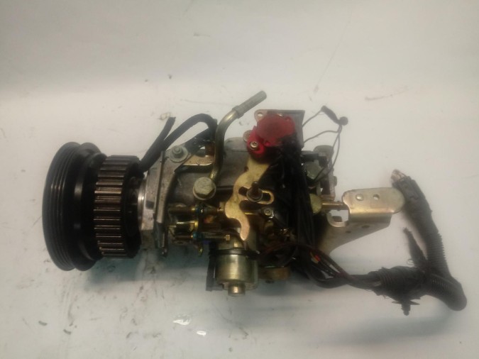 BOMBA INYECCIÓN FORD ESCORT 1996