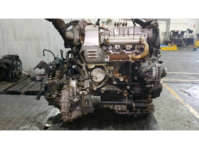 MOTOR CON ACCESORIOS Y CAJA DE CAMBIOS TOYOTA COROLLA 2005