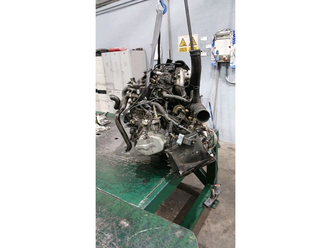 Motor PEUGEOT 307 2004