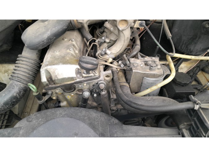 ELEVALUNAS DELANTERO IZQUIERDO MERCEDES T1 208 D 2.3 1999