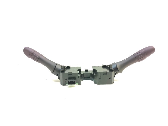 MANDO MULTIFUNCION INFINITI SERIE G 2010