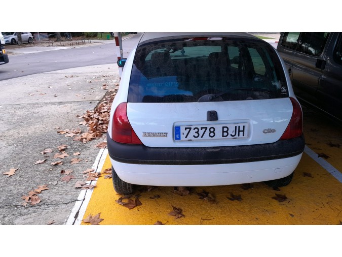 CERRADURA PUERTA DELANTERA DERECHA RENAULT CLIO 2001