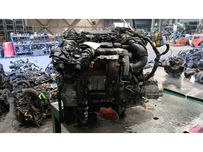 MOTOR CON ACCESORIOS Y CAJA DE CAMBIOS PEUGEOT 307 2021