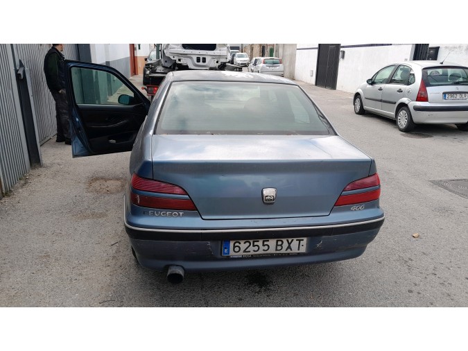 FARO ANTINIEBLA IZQUIERDO PEUGEOT 406 2002