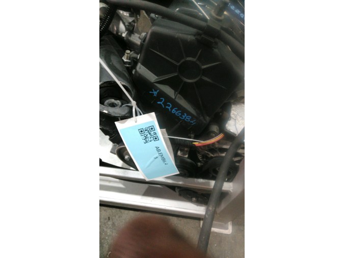 MOTOR CON ACCESORIOS Y CAJA DE CAMBIOS PEUGEOT 106 1996