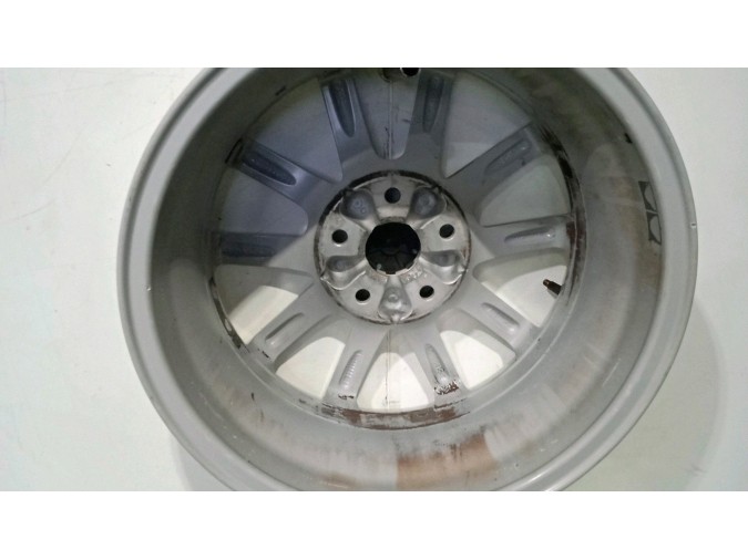 LLANTA SEAT ALTEA XL 2009