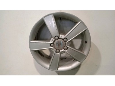 LLANTA SEAT LEON 2009