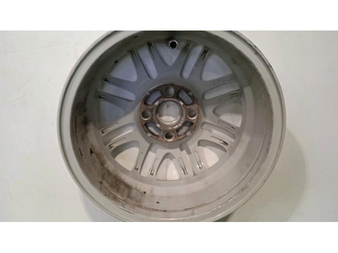 LLANTA FORD FOCUS 2003