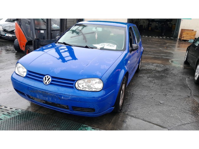 Consola central VOLKSWAGEN GOLF 1999