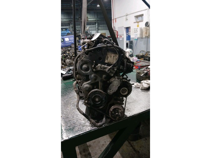 MOTOR CON ACCESORIOS SIN CAJA DE CAMBIOS CITROEN C3 2004