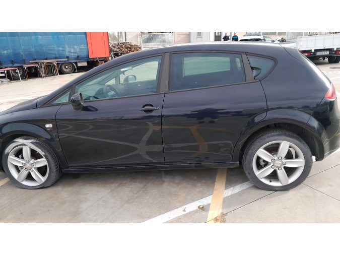 Asiento delantero izquierdo SEAT LEON 2008