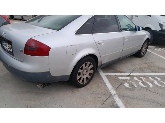 Radiador motor AUDI A6 2001