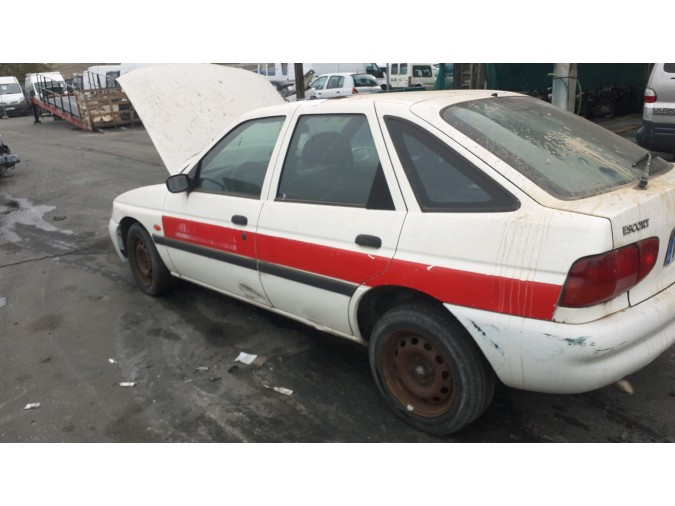 CERRADURA PORTÓN TRASERO FORD ESCORT 1999