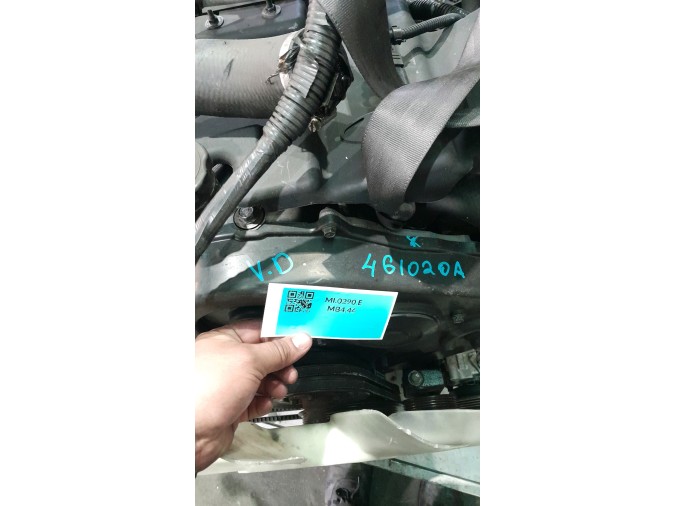MOTOR CON ACCESORIOS Y CAJA DE CAMBIOS HYUNDAI H100 2005