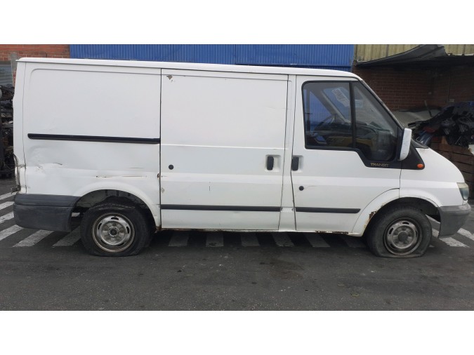 Paragolpes dl (zona iz) FORD TRANSIT 2000
