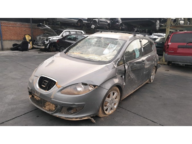 MANDO ELEVALUNAS SEAT ALTEA XL 2009
