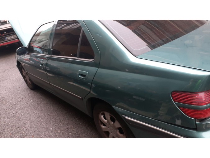 FARO ANTINIEBLA IZQUIERDO PEUGEOT 406 2002