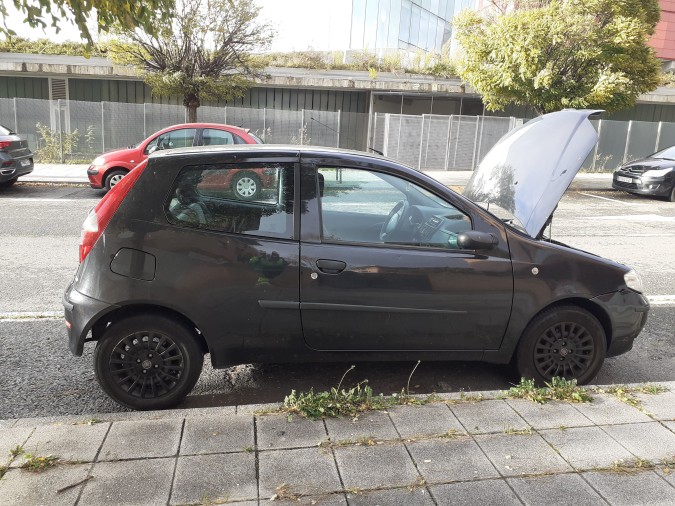 Consola central FIAT PUNTO 2005
