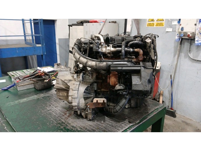 MOTOR CON ACCESORIOS Y CAJA DE CAMBIOS FORD GALAXY 2006
