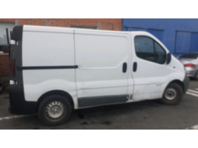 ELECTROVENTILADOR NISSAN PRIMASTAR 2004