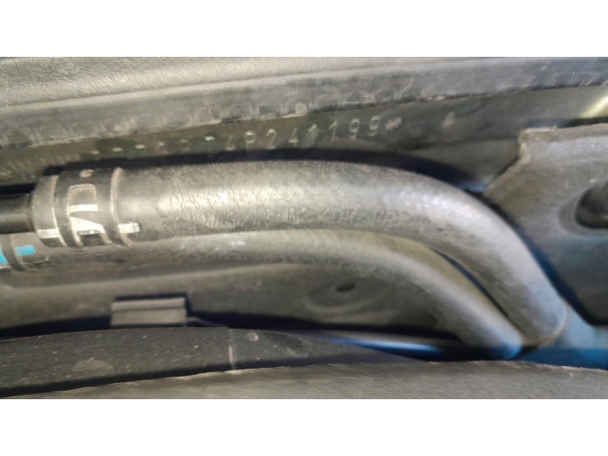 BRAZO SUSPENSION INFERIOR DELANTERO DERECHO VOLKSWAGEN PASSAT 2004