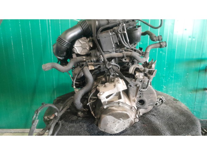 MOTOR CON ACCESORIOS Y CAJA DE CAMBIOS PEUGEOT 207