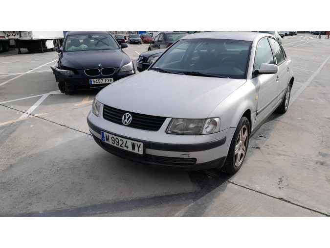 Intercooler VOLKSWAGEN PASSAT 1999