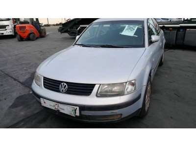 CERRADURA PUERTA DELANTERA DERECHA VOLKSWAGEN PASSAT 1999
