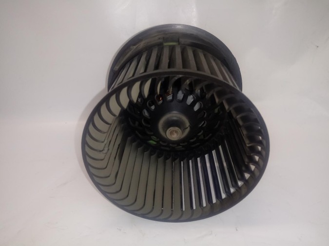 MOTOR CALEFACCION PEUGEOT 208 2014