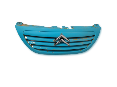 REJILLA DELANTERA CITROEN C3 2004