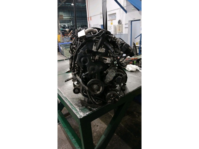 MOTOR CON ACCESORIOS Y CAJA DE CAMBIOS PEUGEOT 308 2008