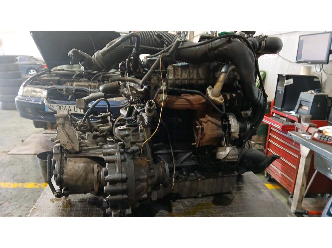 Motor VOLKSWAGEN GOLF 2001