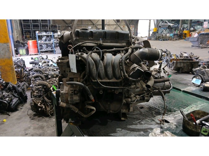 MOTOR CON ACCESORIOS Y CAJA DE CAMBIOS PEUGEOT 307