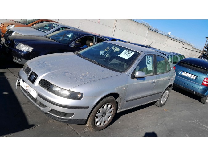 MANDO ELEVALUNAS DELANTERO DERECHO SEAT LEON 2002