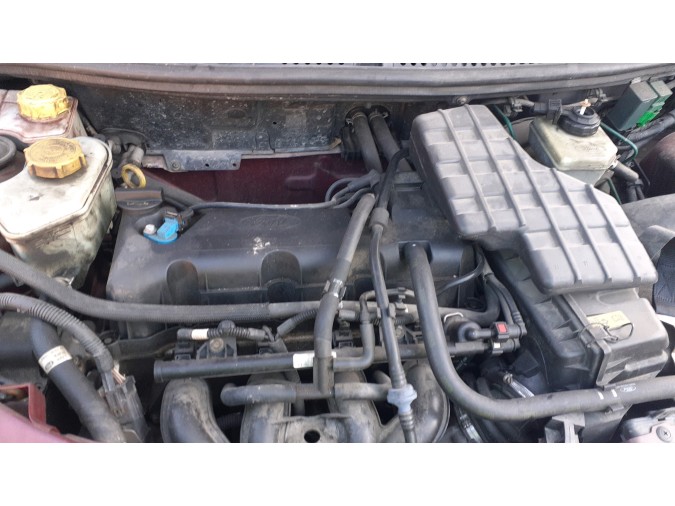 BRAZO SUSPENSION DELANTERO IZQUIERDO FORD KA 2005