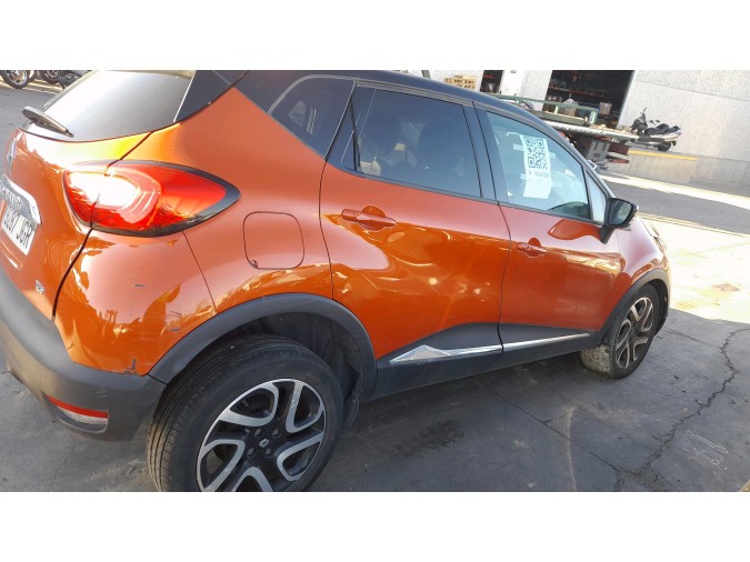MANDO ELEVALUNAS RENAULT CAPTUR 2015