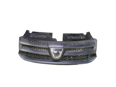 REJILLA PARAGOLPES DELANTERO DACIA SANDERO 2014