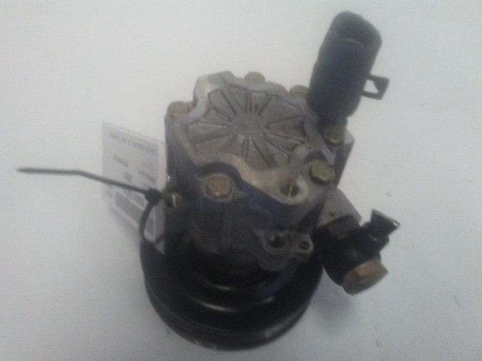 BOMBA SERVODIRECCION VOLKSWAGEN POLO 2000