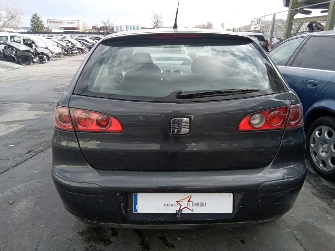 PILOTO TRASERO IZQUIERDO INTERIOR SEAT IBIZA