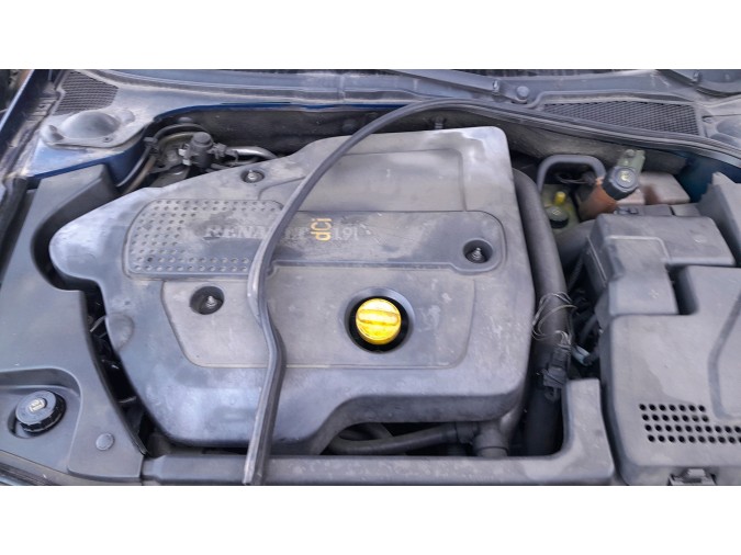 FARO ANTINIEBLA DELANTERO DERECHO RENAULT LAGUNA 2001
