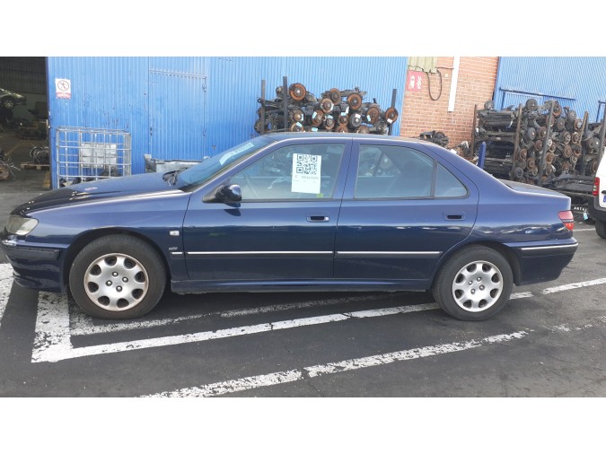 MOTOR CON ACCESORIOS SIN CAJA DE CAMBIOS PEUGEOT 406