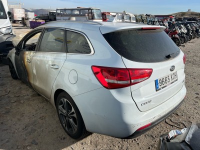MANILLA I.PUER.TRA.D KIA CEED 2017