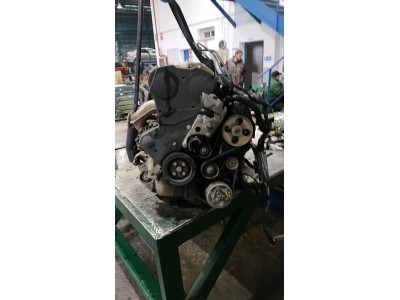 MOTOR CON ACCESORIOS Y CAJA DE CAMBIOS PEUGEOT 206 S16 2001