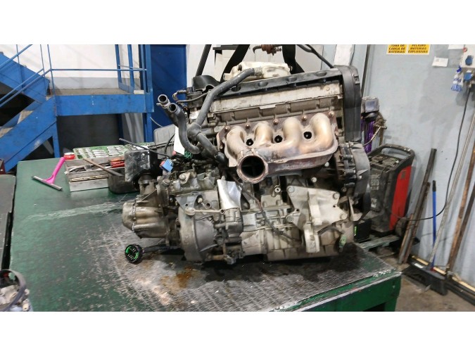 MOTOR CON ACCESORIOS Y CAJA DE CAMBIOS PEUGEOT 206 S16 2001