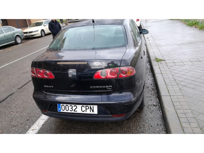PARAGOLPES TRASERO SEAT CORDOBA 2003