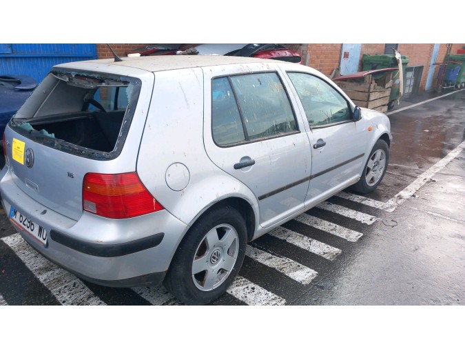 MANGUETA DELANTERA IZQUIERDA VOLKSWAGEN GOLF 1998